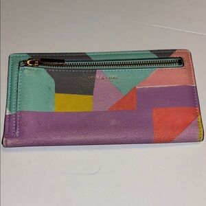 LOVE & LORE TRAVEL WALLET COLORFUL GEOMETRIC DESIGN 2 SNAP CLOSURES